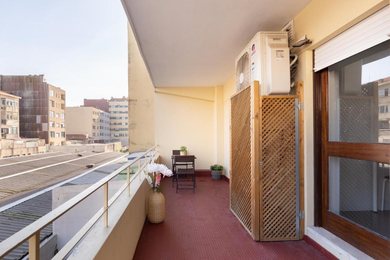 Host Wise - Trendy Bright Flats With Jacuzzi - 5 Min Beach Matosinhos  Kültér fotó